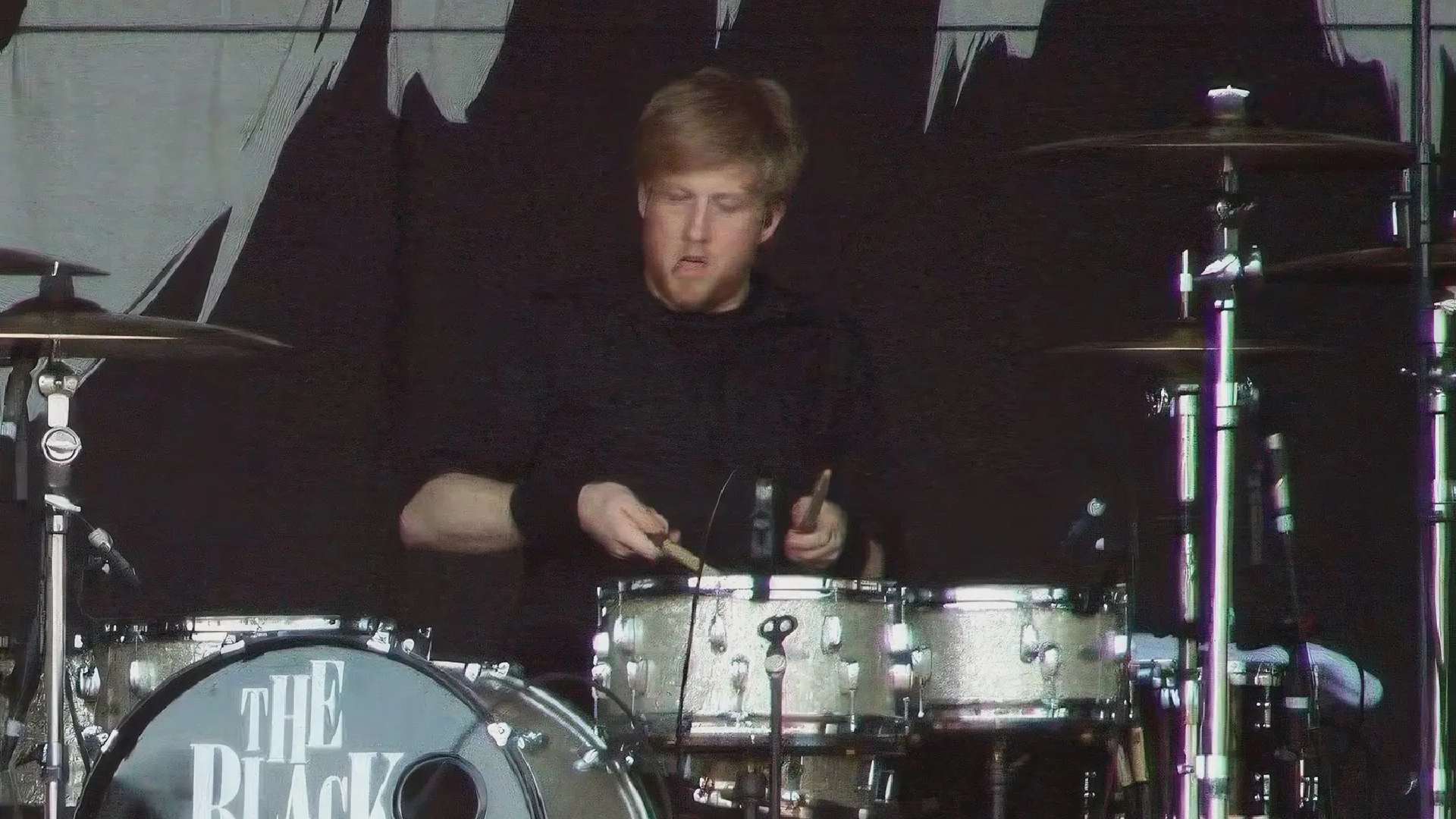 My Chemical Romance’s Bob Bryar, drummer for the Black Parade, has passed away. Investigation continues